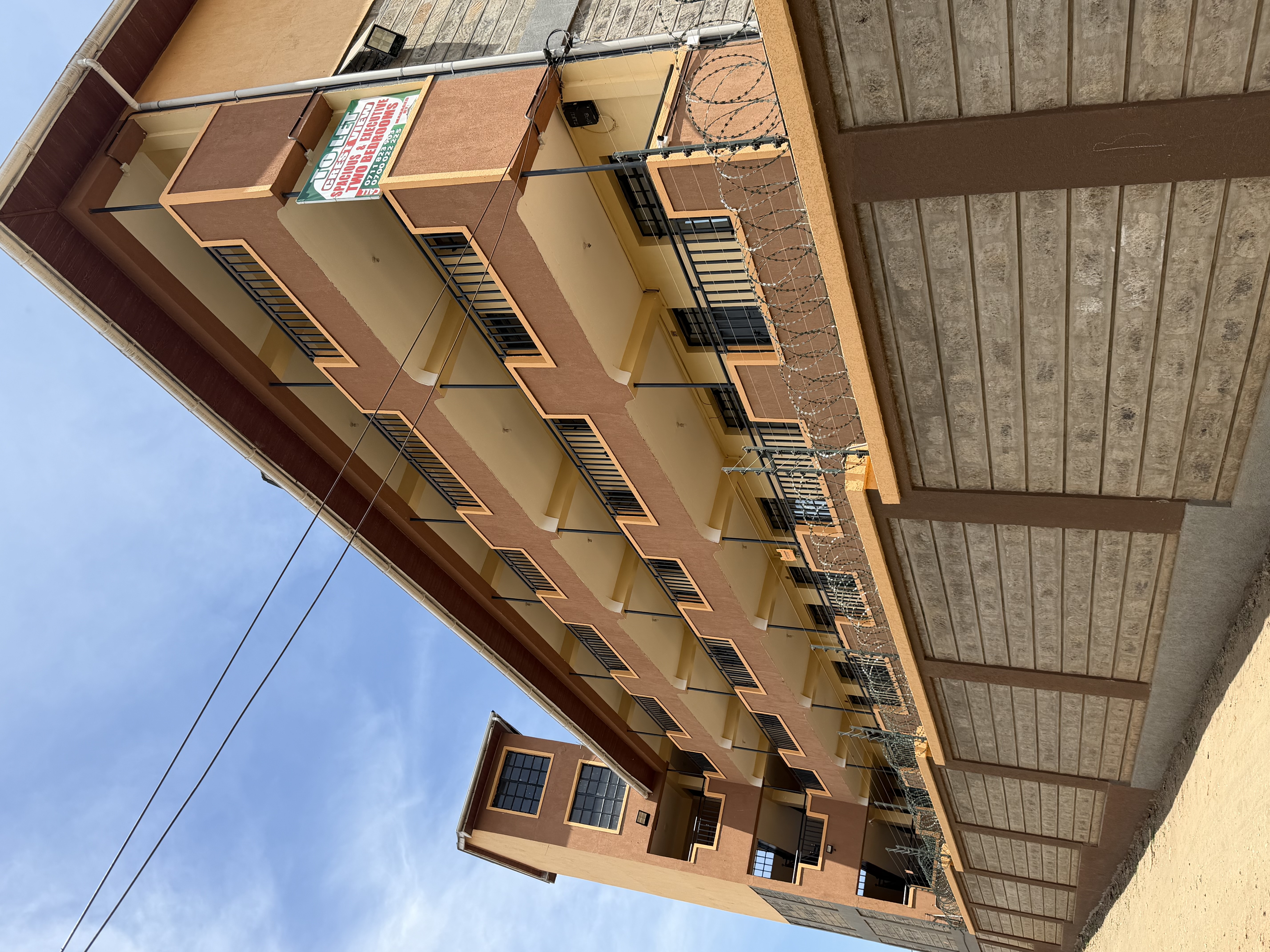 Crest View Apartments