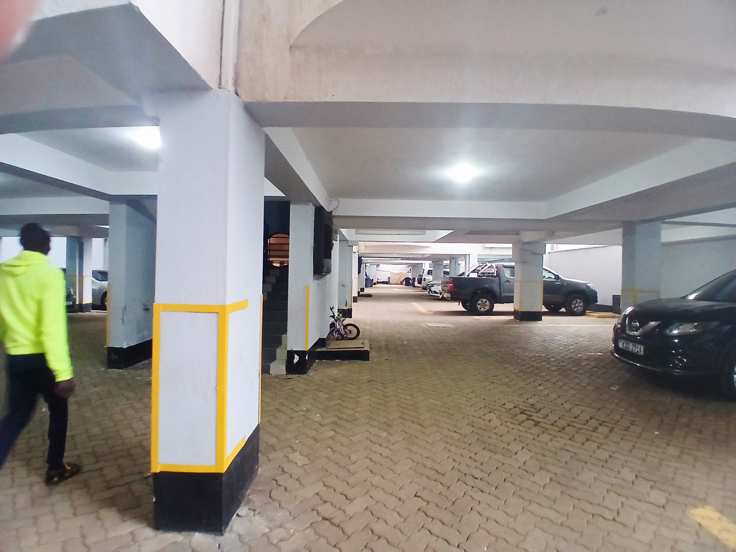Grandville Apartments – photo 1