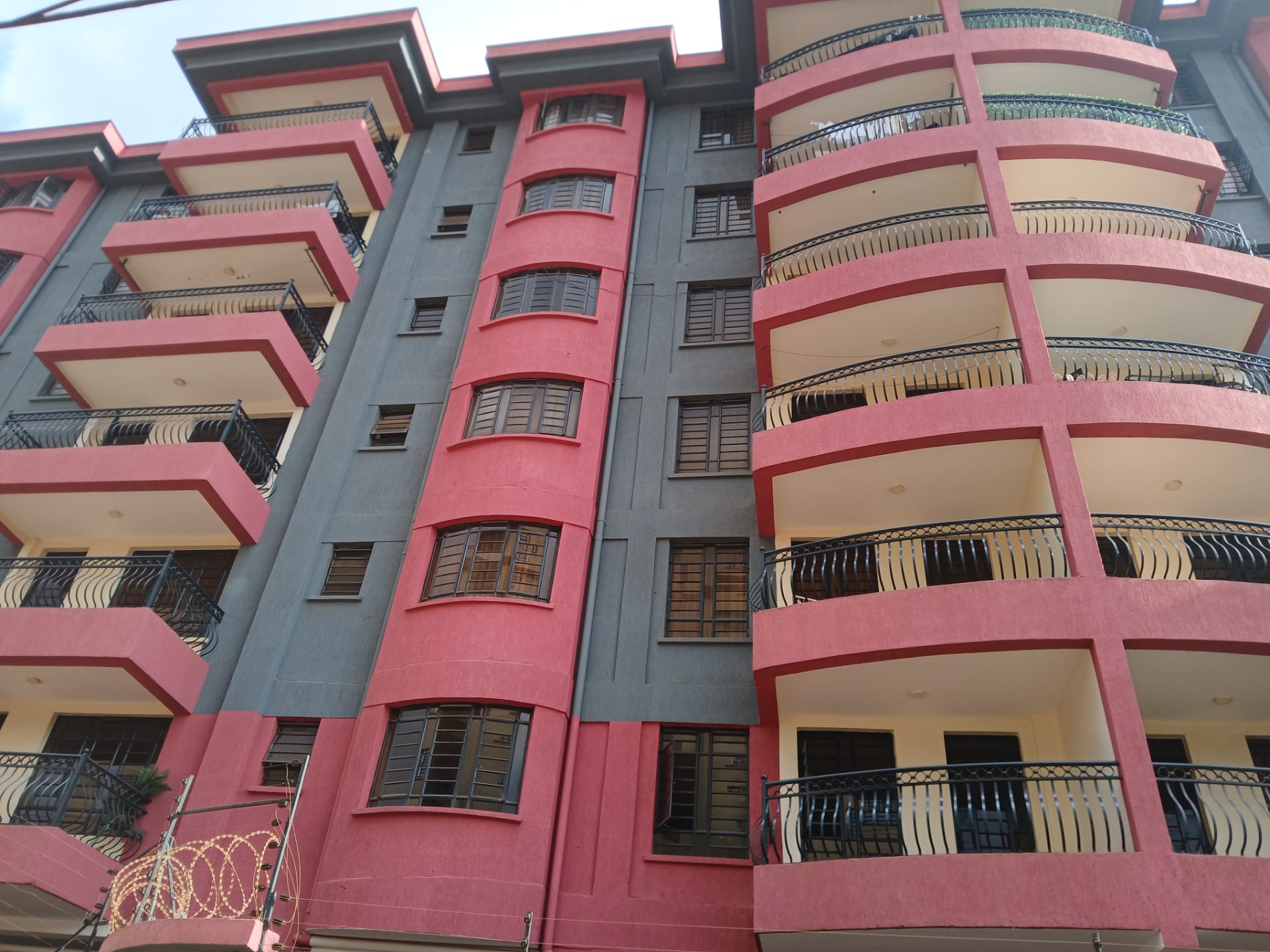 Dainty Apartments