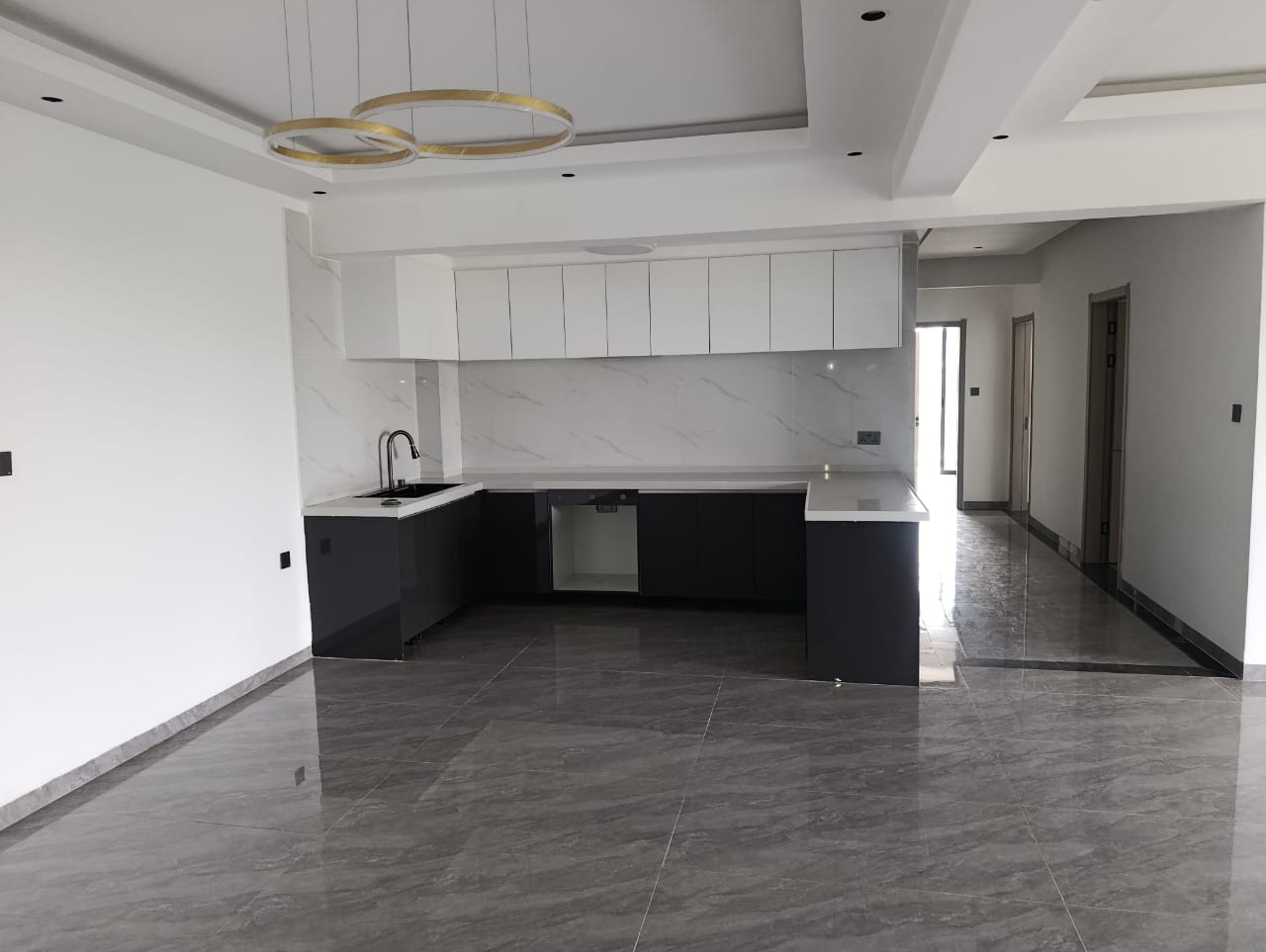 Diamond Ivy Residence – photo 8