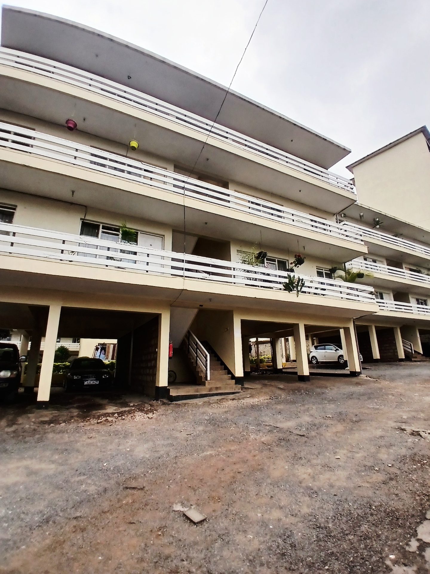 Kiricop Flats – photo 1
