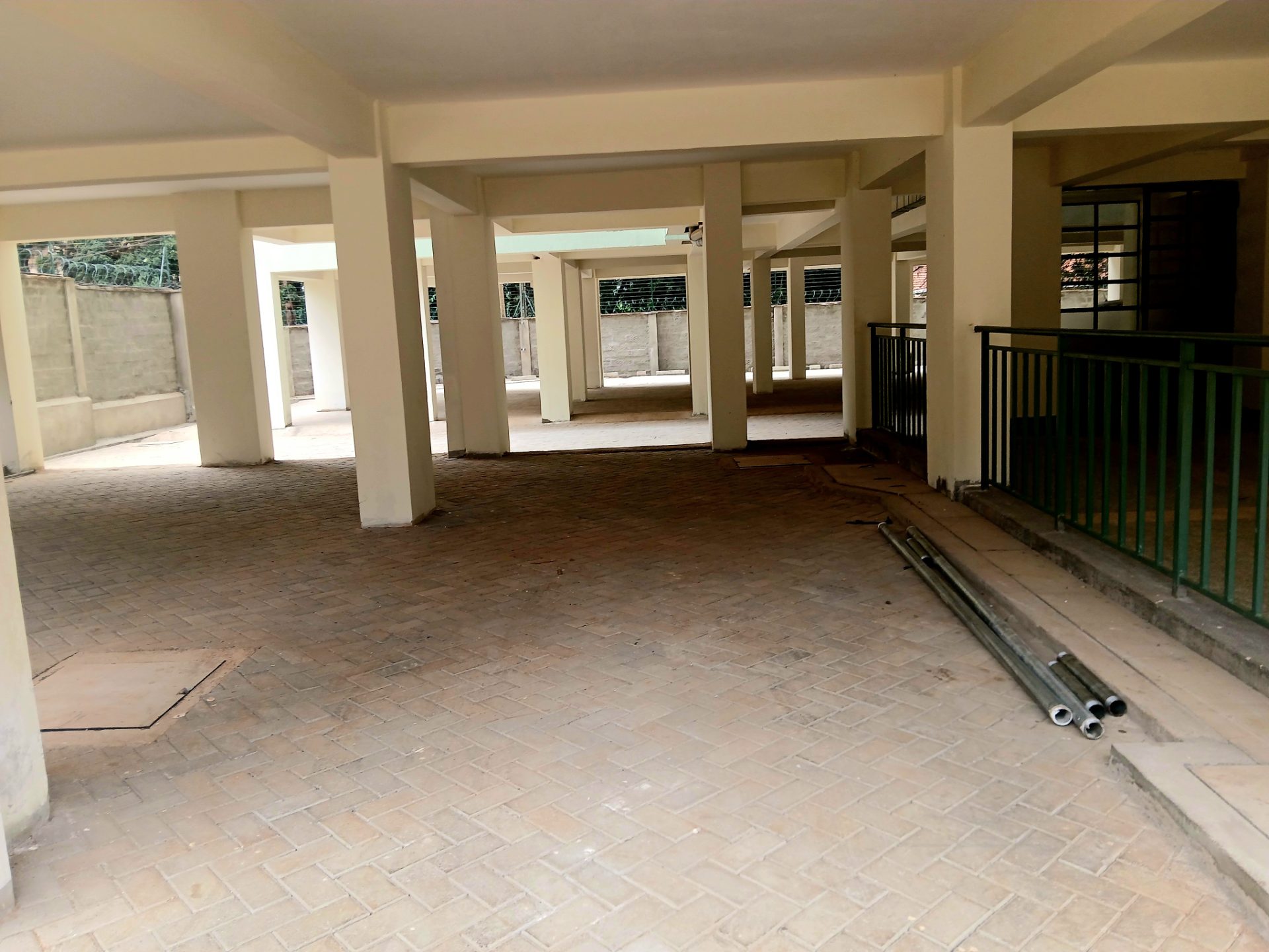 Pinewood Apartments – photo 1