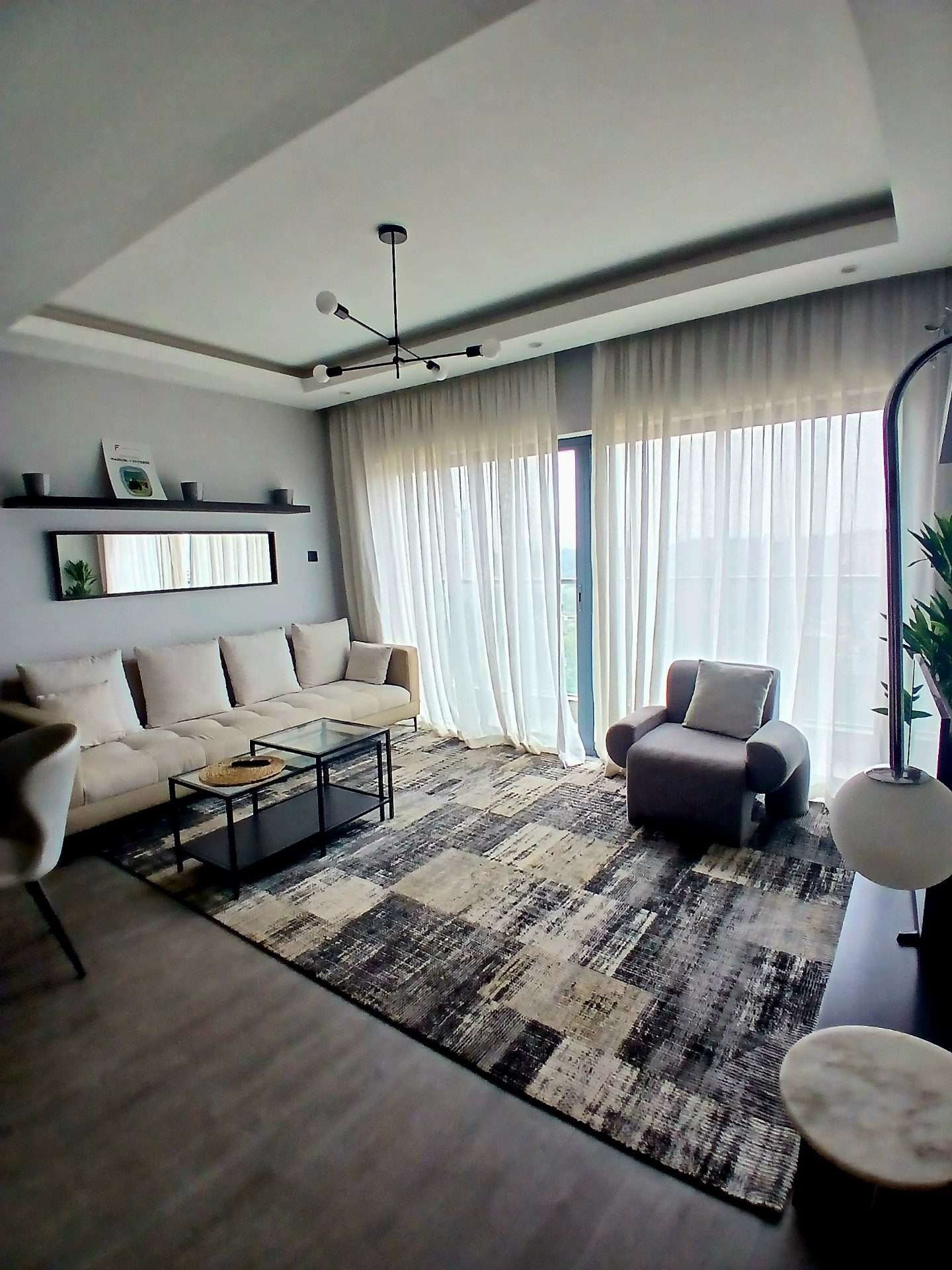 Escada Apartments – photo 4