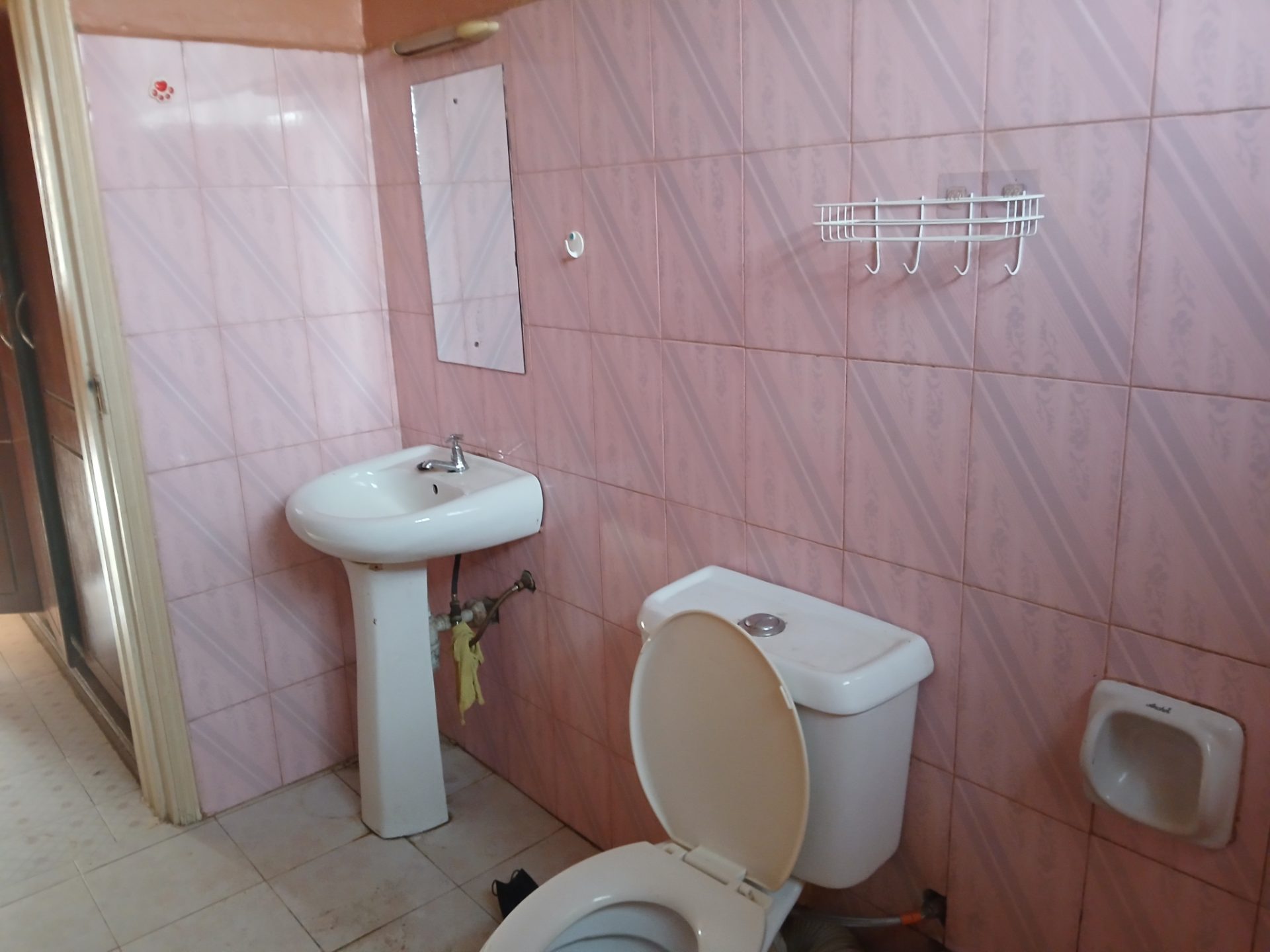 Nyawira Apartments – photo 8