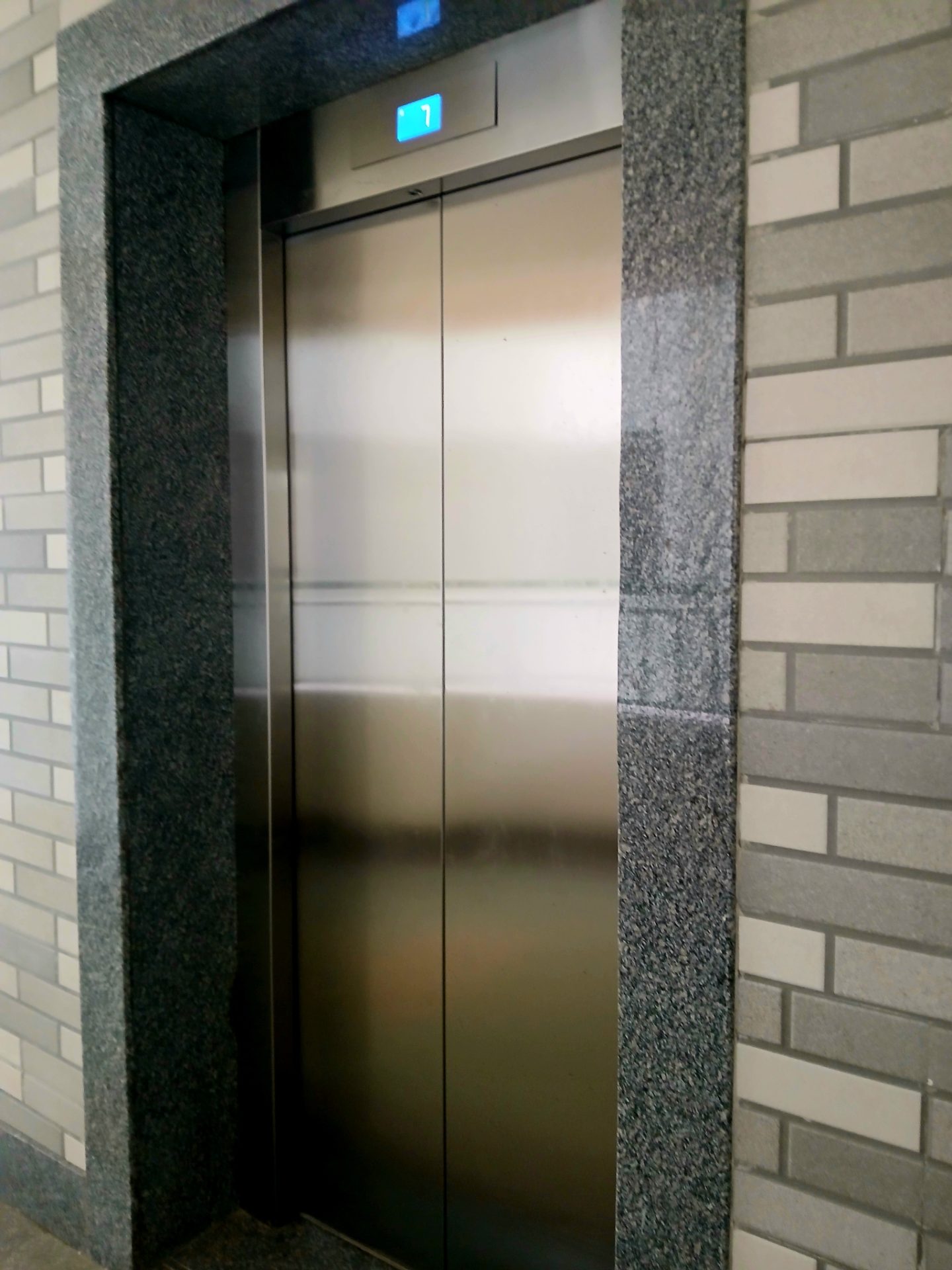 Pinewood Apartments – photo 2