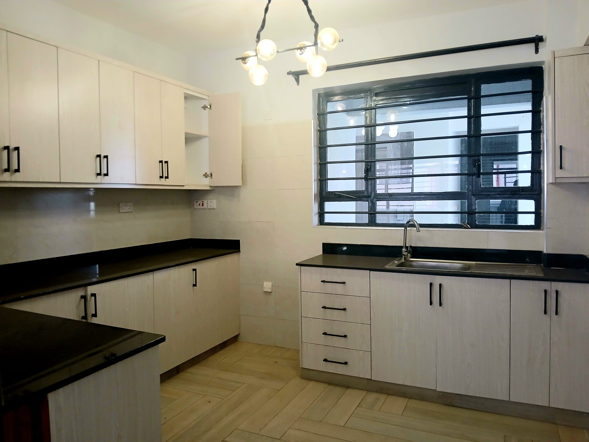 Lynnwood Heights – photo 8