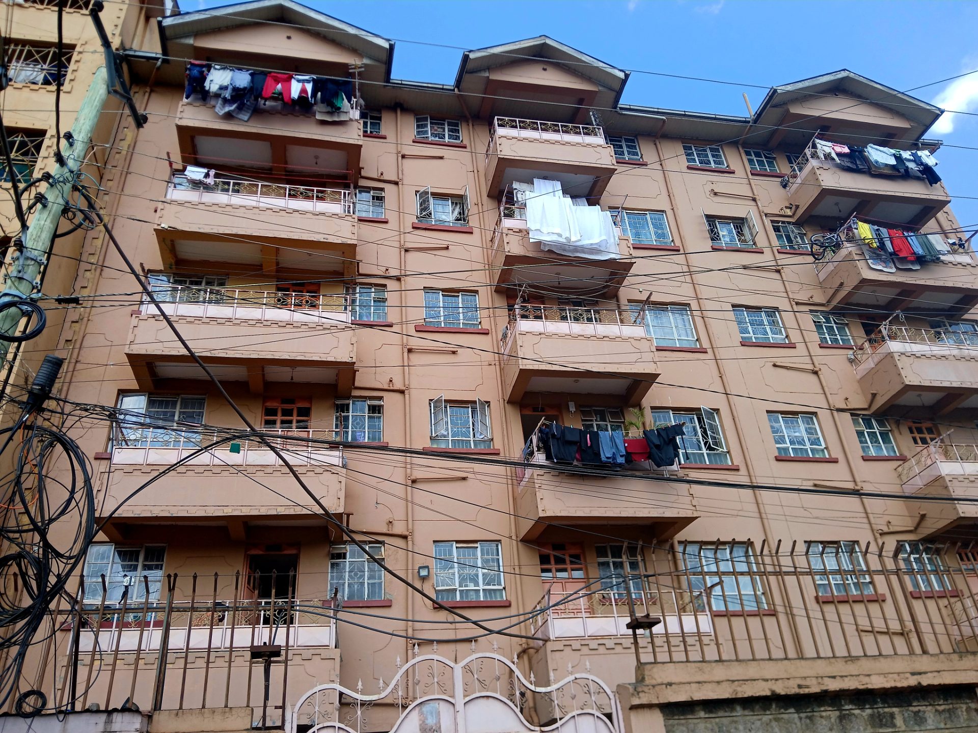 Fathers Oasis Flats - Thindigua