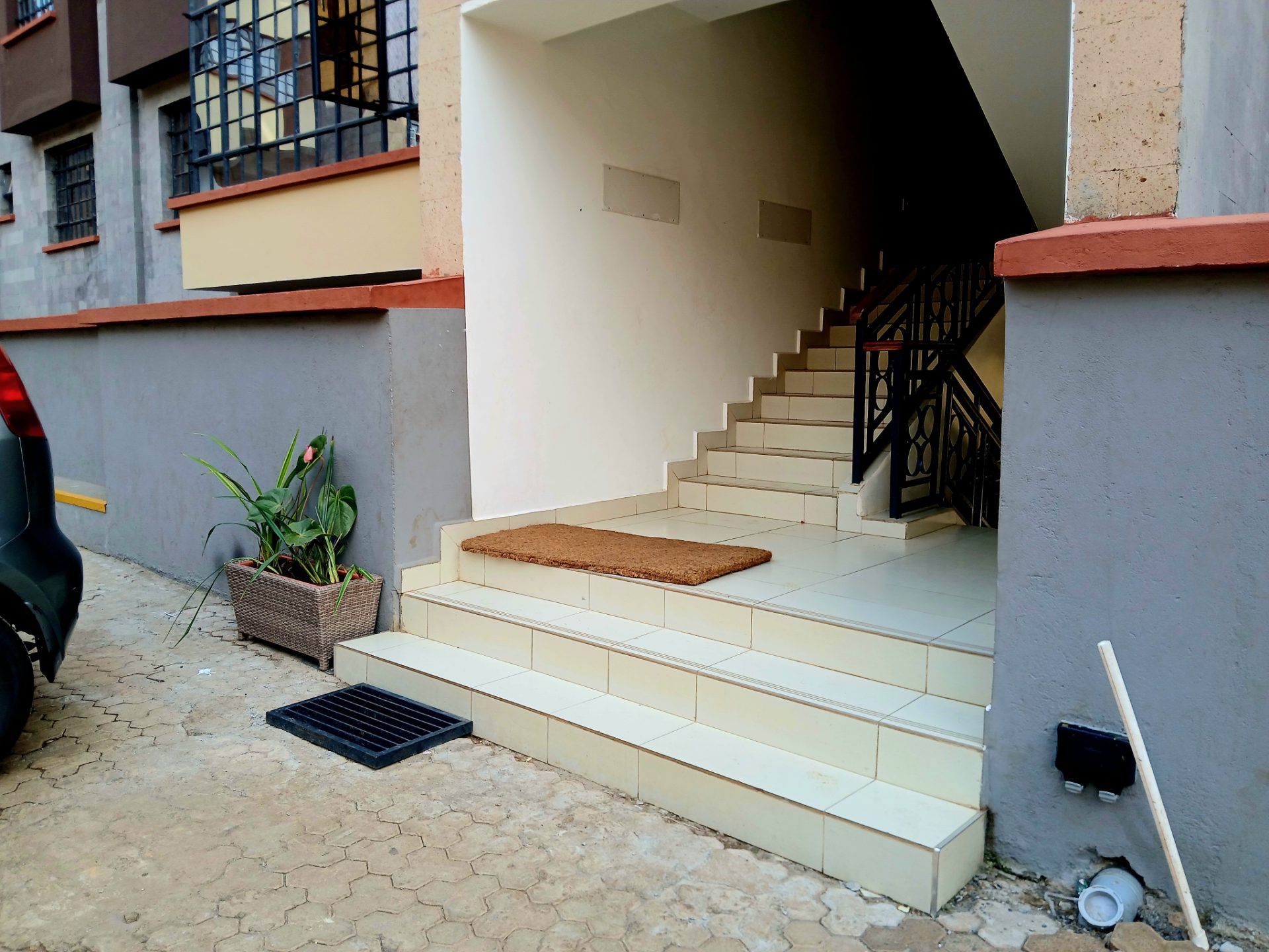 Lilac Valley Apartments – photo 1