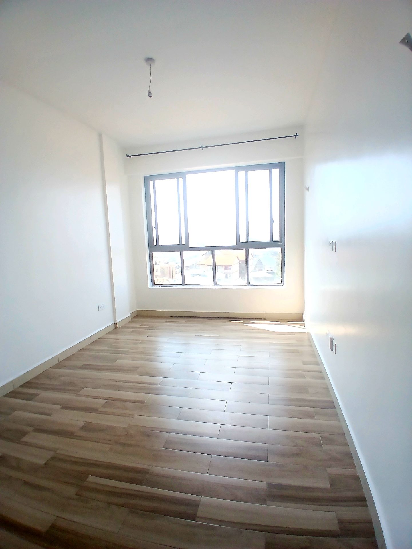 Peak Residence – photo 3
