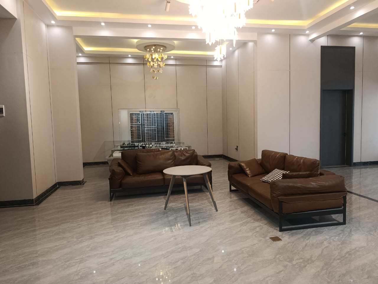 Diamond Ivy Residence – photo 2