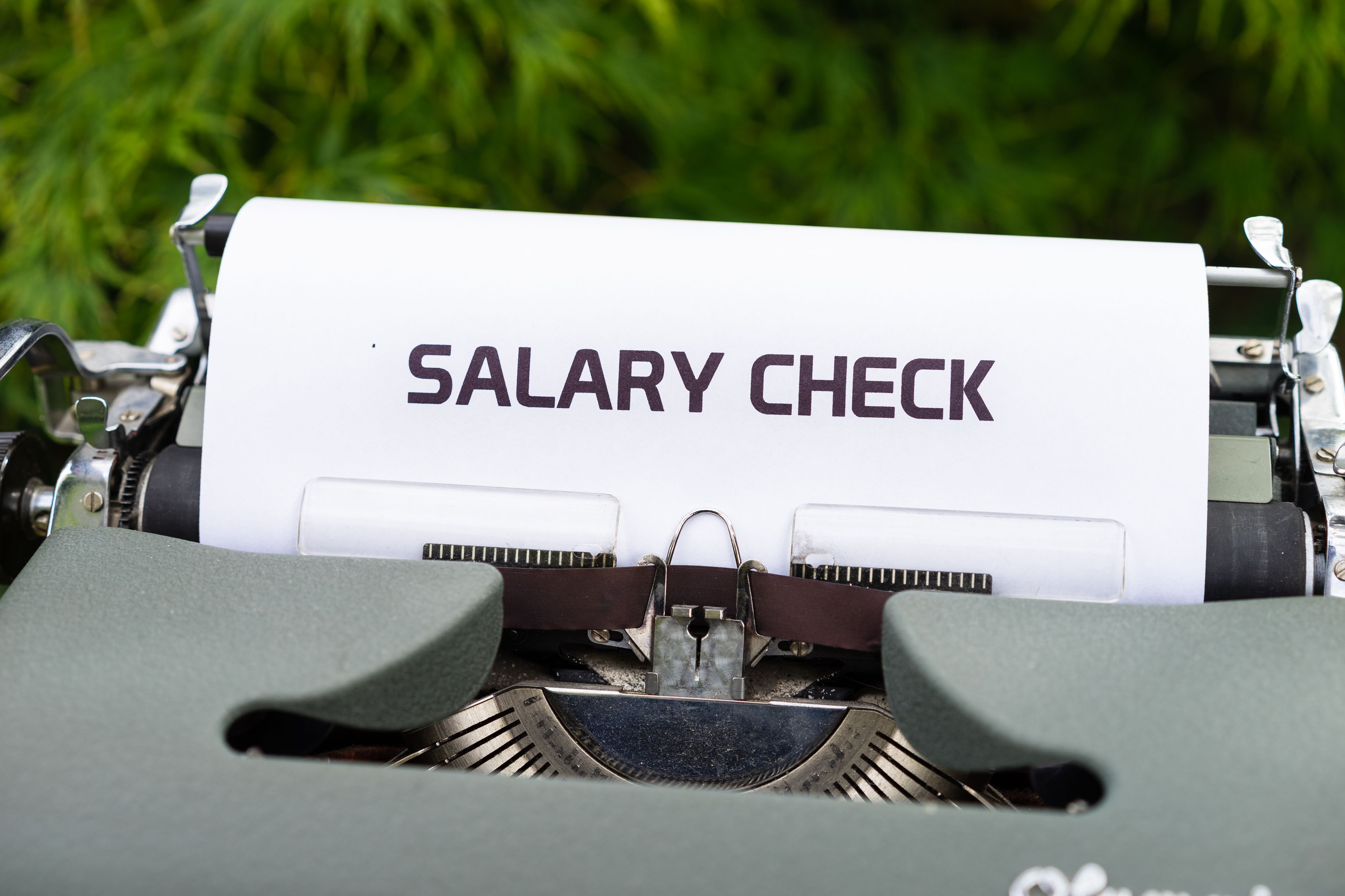 How Much Rent Should You Pay Based on Your Salary?